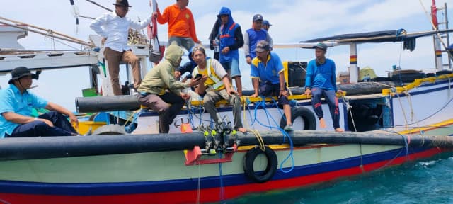 Pipa PDAM Aliran ke Pulau Gili Ketapang Akhirnya Tersambung