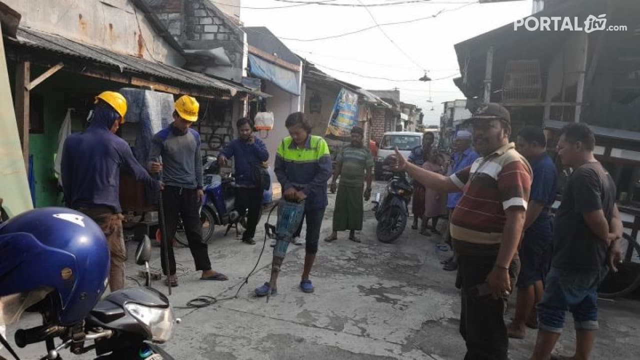 Lama Menunggu, Warga Tambak Asri Selatan Akhirnya Menikmati Air PDAM