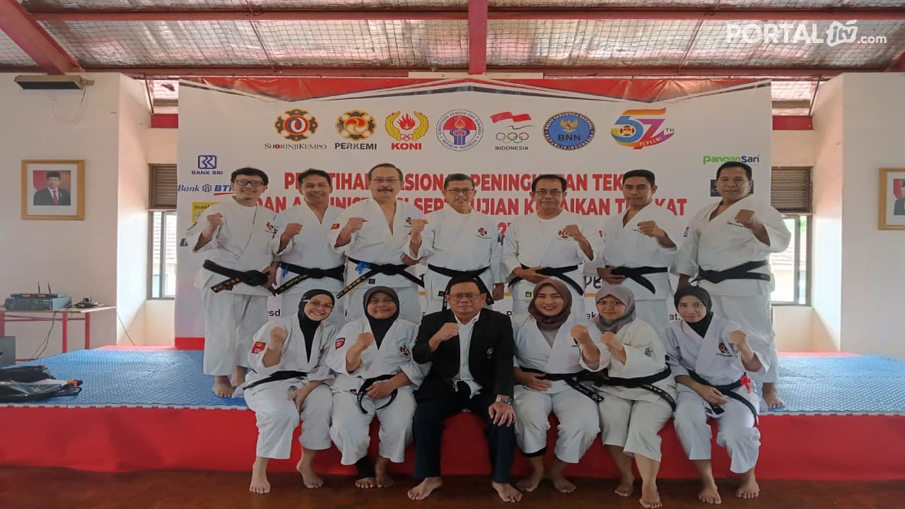 Tiga Kenshi "Srikandi Jatim" Resmi Sandang  III Dan