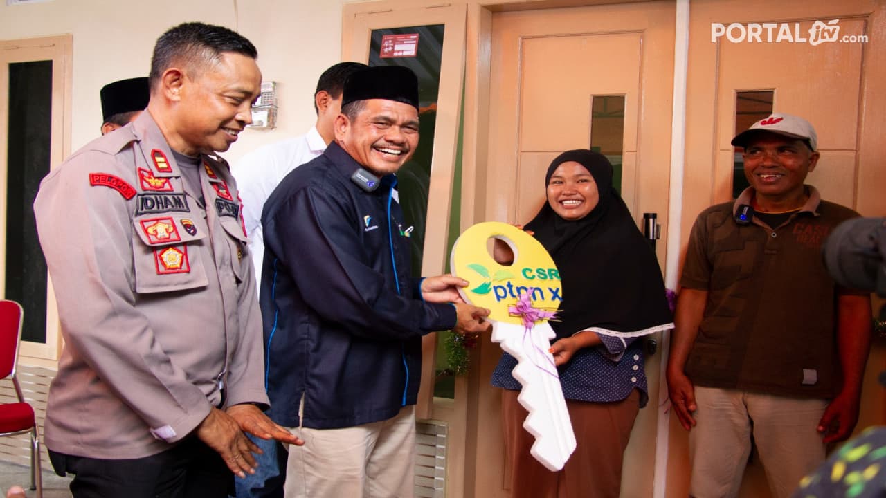 PTPN X Bedah Rumah dan Perbaiki Jalan di Sekitar Kebun Tembakau Jember
