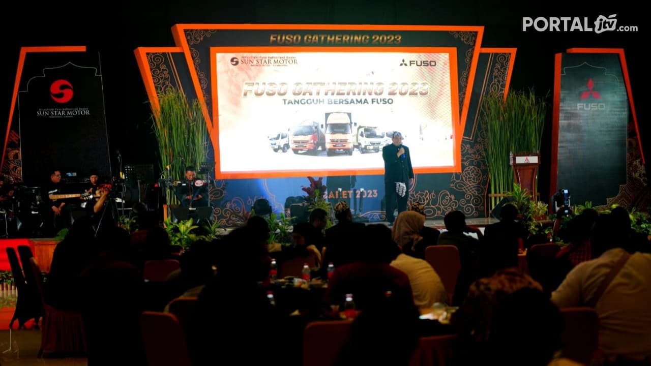 Kumpul Pengguna Truk Mitsubishi Jalin Silaturahmi 