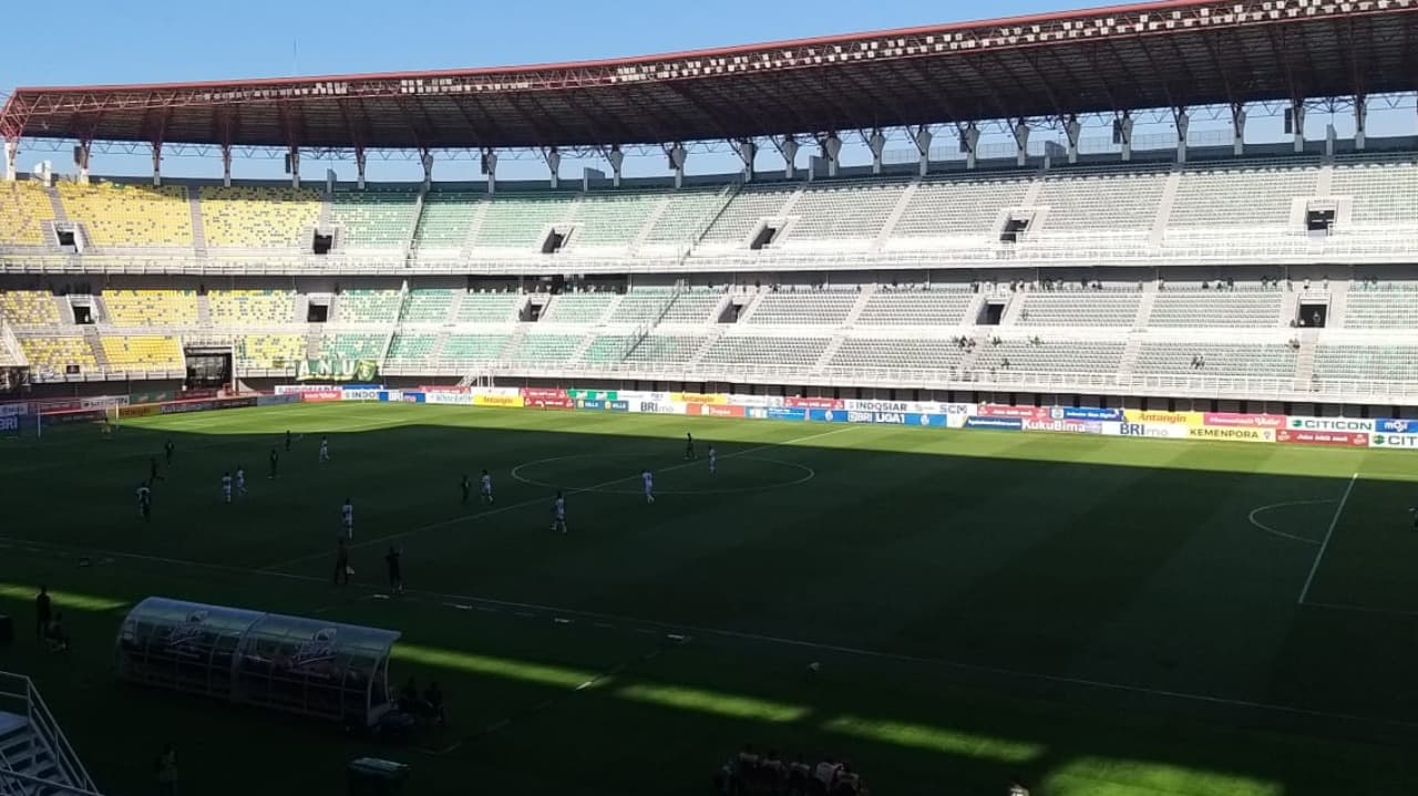 Laga Persebaya Vs Persikabo Sepi Penonton