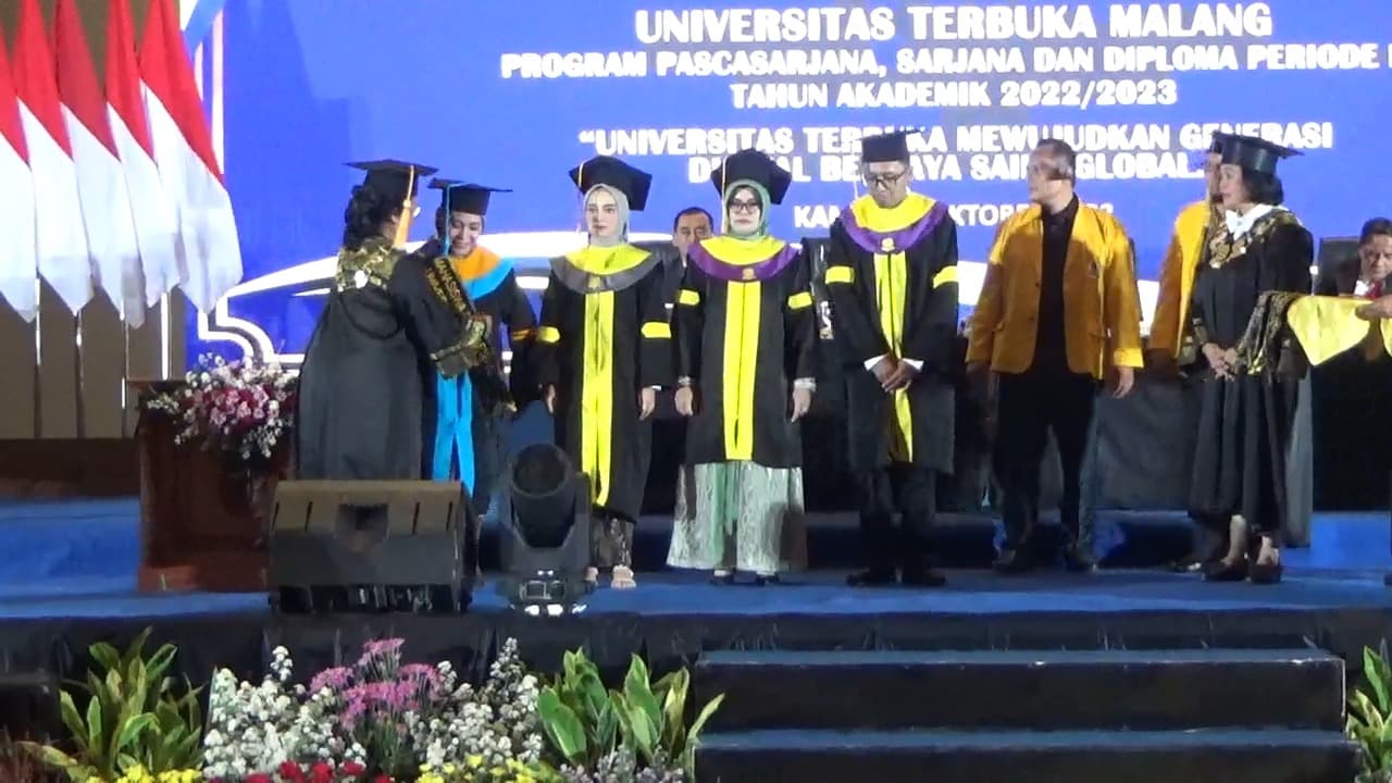 Gelar Wisuda Periode II, Universitas Terbuka Malang Luluskan 1.612 Wisudawan