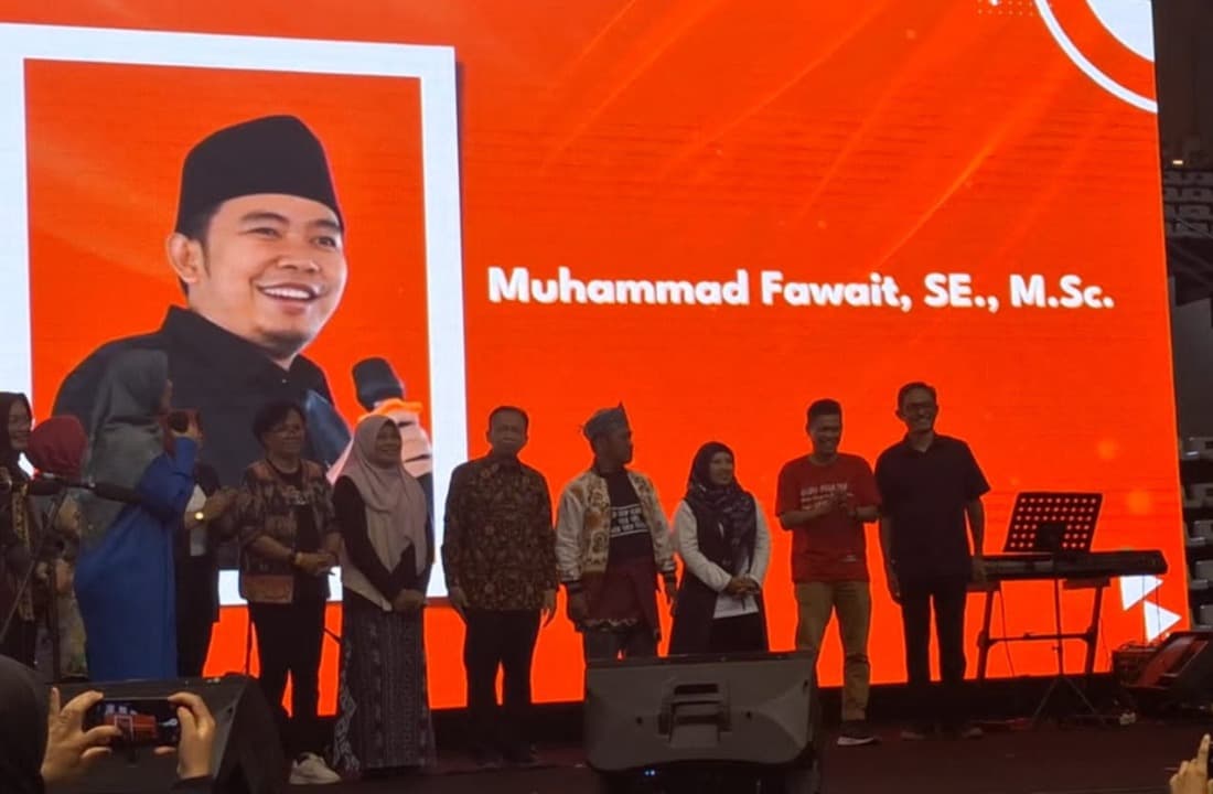 Tepat di Hari Santri, Gus Fawait Raih Penghargaan Dewi Sartika Awards