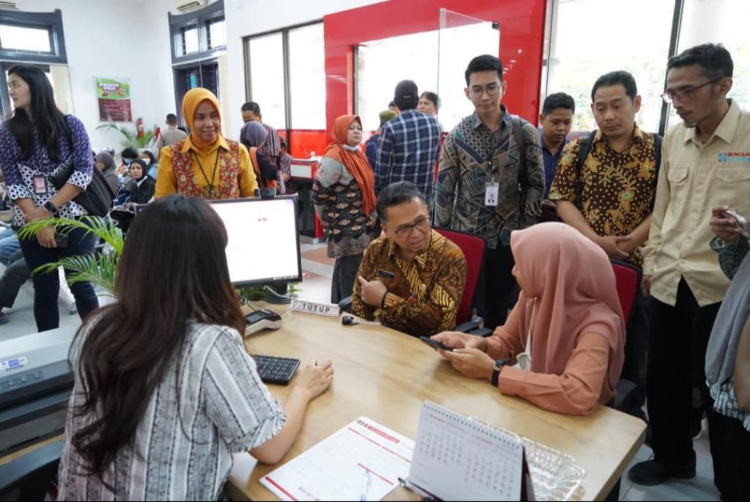 Ditjen Dukcapil Kemendagri dan Bank Dunia Pantau Penerapann IKD di Perbankan
