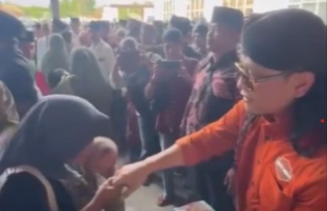 Bawaslu Hentikan Kasus Bagi-Bagi Uang Gus Miftah