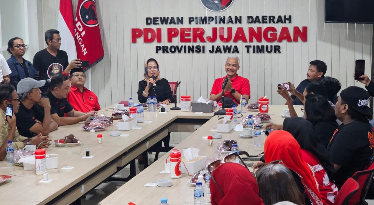 Minta Semangat Kader Tak Kendor, Ganjar Pranowo Datangi Kantor PDIP Jatim