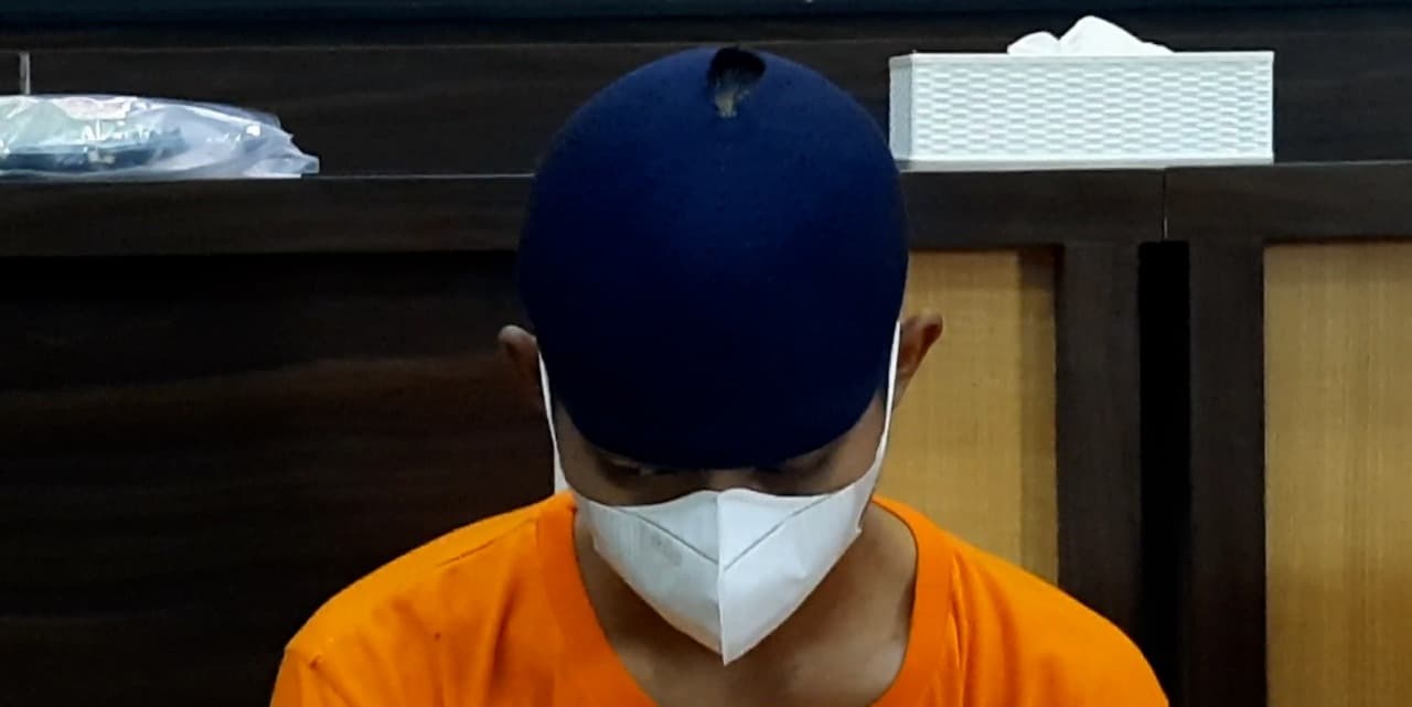Cemburu, Pemuda di Kediri Racuni Mantan Pacar Dengan Sianida dan Memperkosa Korban Saat Sekarat
