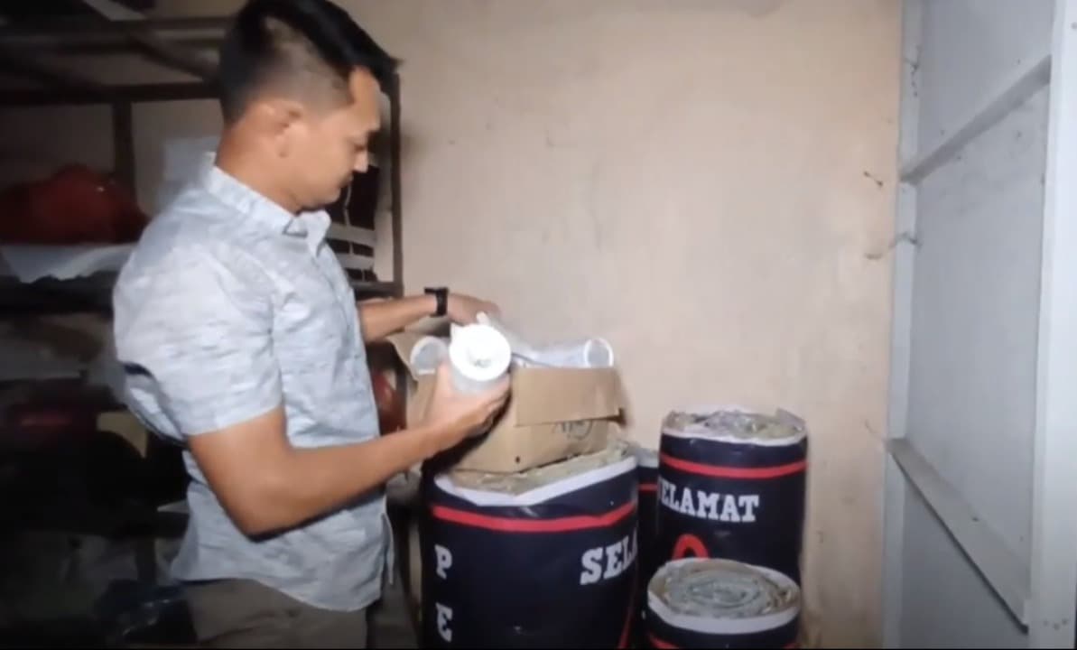 Grebek Kamar Bekas Ponpes, Polres Ngawi Amankan 7 Pelajar Pembuat Petasan