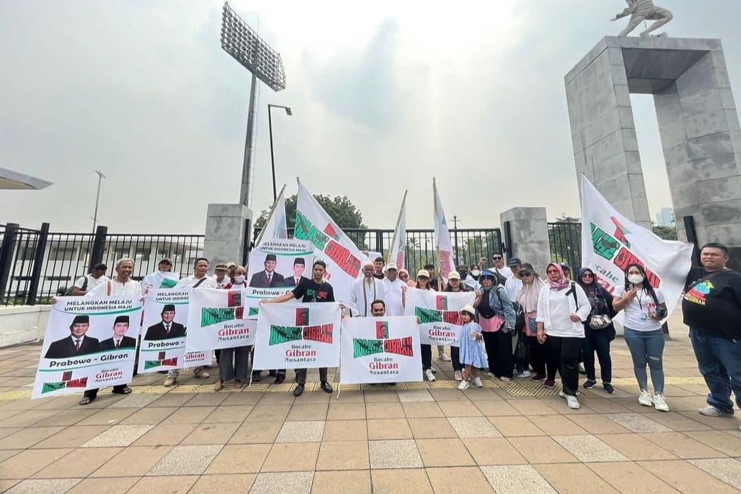 Kawal 96,2 Juta Suara Prabowo-Gibran, Ribuan Milenial Gelar Aksi di Gedung MK
