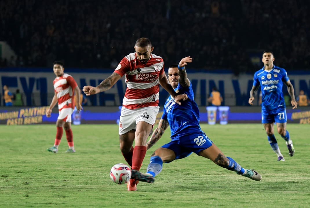 Persib Bandung Juara Championship Series Liga 1 2023/2024