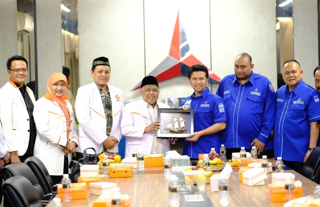 Kang Irwan-Mas Emil Bertemu, PKS-Demokrat Komitmen Bangun Jatim