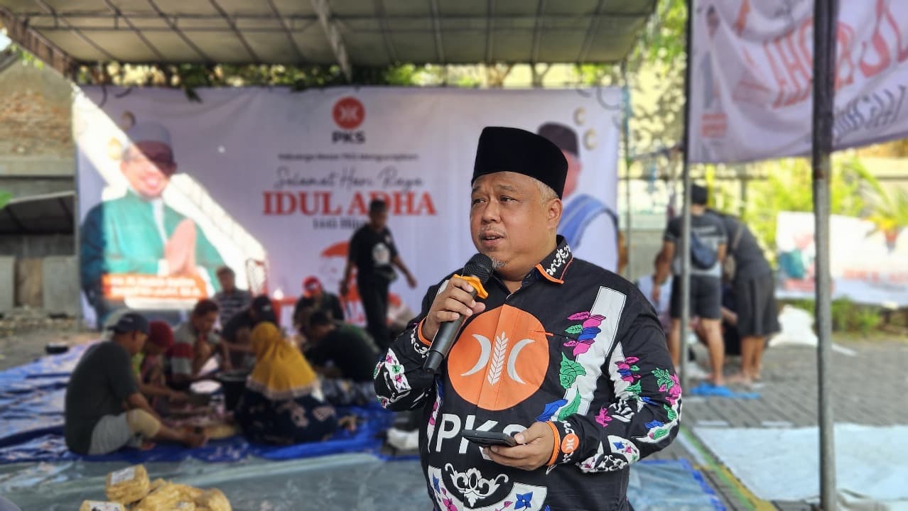 Idul Adha 1445 H, PKS Jatim Bagikan 200 Ribu Paket Daging