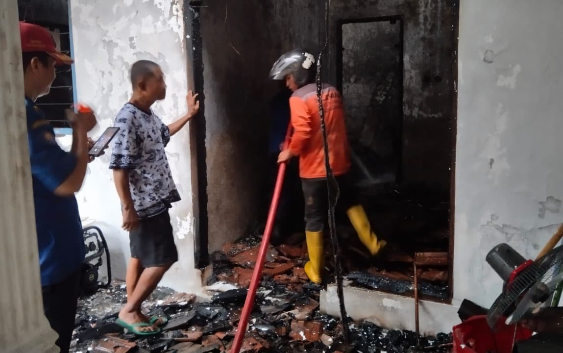 Kantor PNM Mekaar di Mojokerto Dilahap Api, 4 Motor Hangus Terbakar