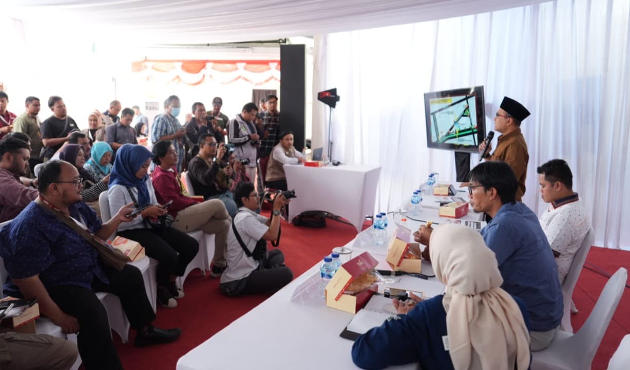 H-1 Penerimaan Pendaftaran Bapaslon, KPU Jatim Gelar Media Briefing
