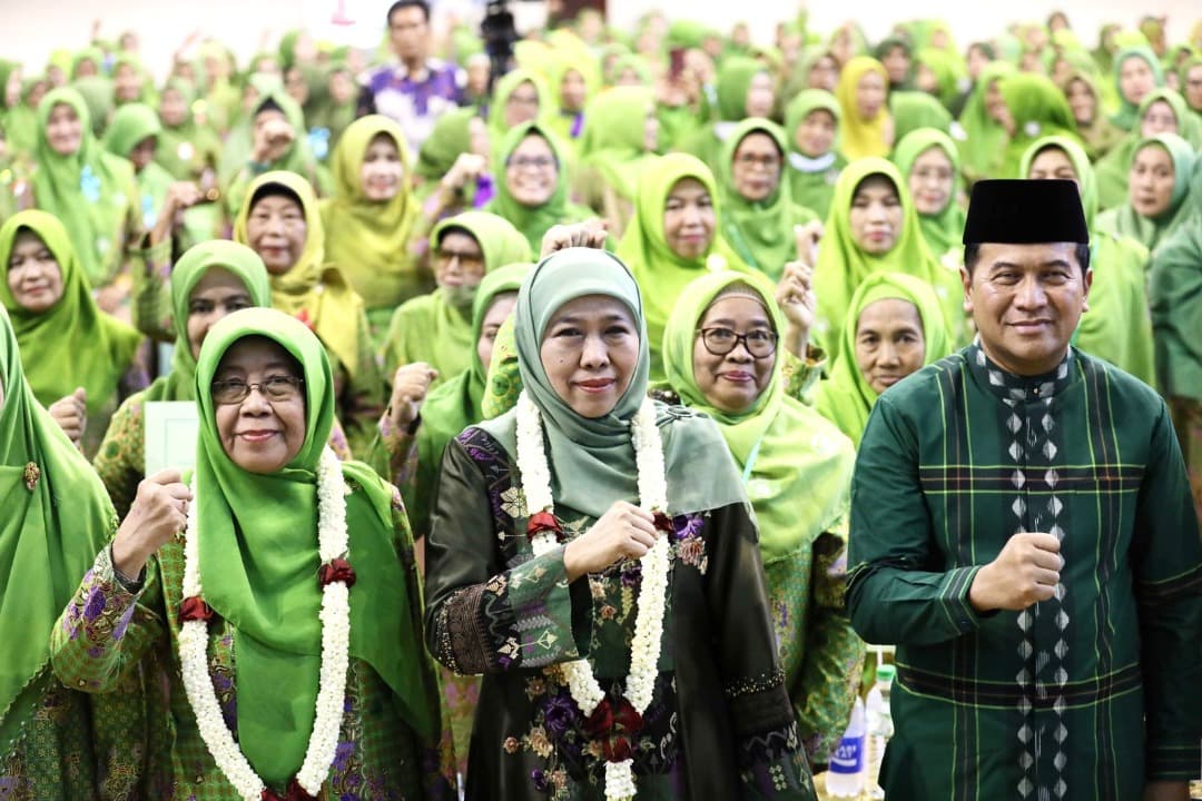 Hadiri Maulid Nabi di Pasuruan, Khofifah Ajak Muslimat NU Teladani Akhlaq Rasulullah