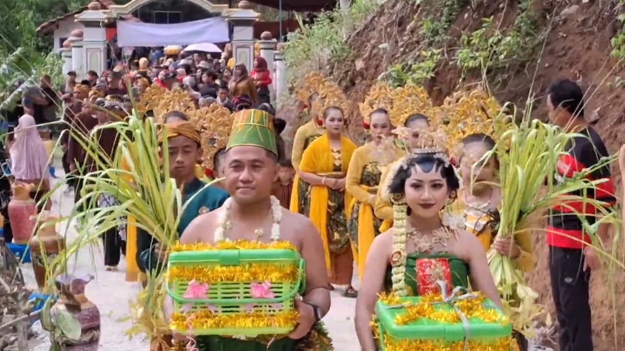 Ritual Manten Kucing di Tulungagung, Tradisi Unik Masyarakat Pelem untuk Memohon Hujan