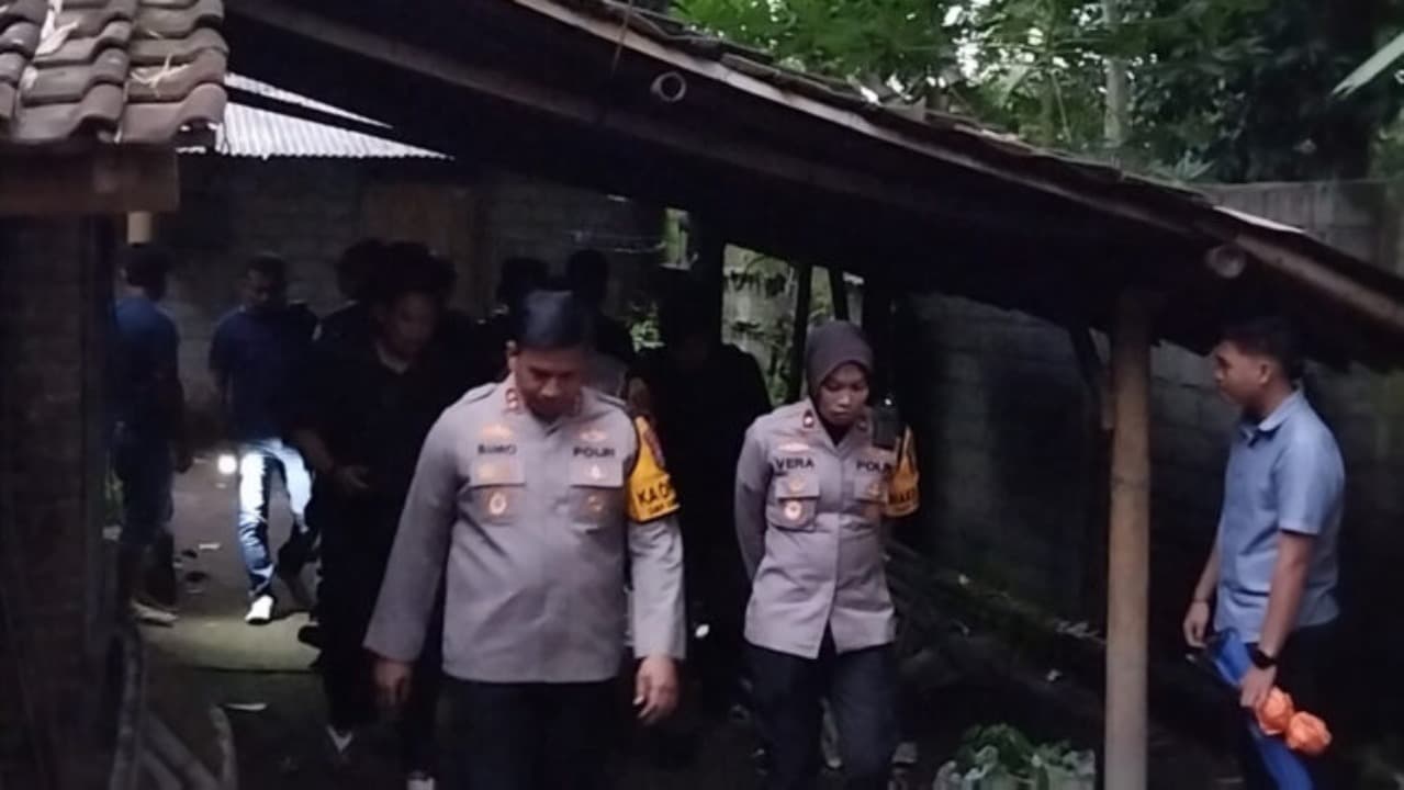 Kasus Pembunuhan Satu Keluarga Di Kediri Terdapat Unsur Perampokan, Sejumlah Barang Hilang