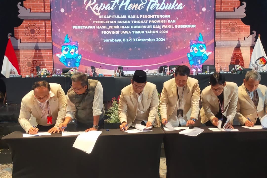 KPU Tetapkan Khofifah-Emil Sebagai Pemenang Pilgub Jatim 2024