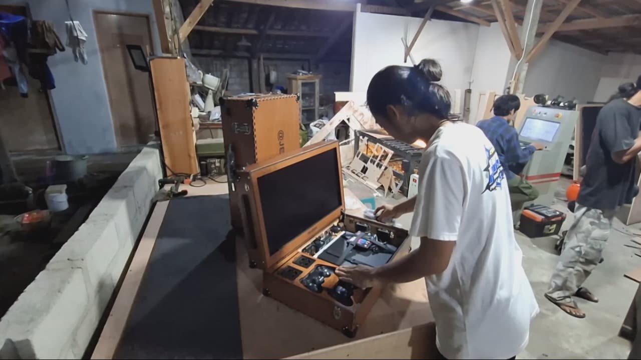 Pemuda di Blitar Sukses Tekuni Bisnis Playbox Raup Untung Jutaan Rupiah