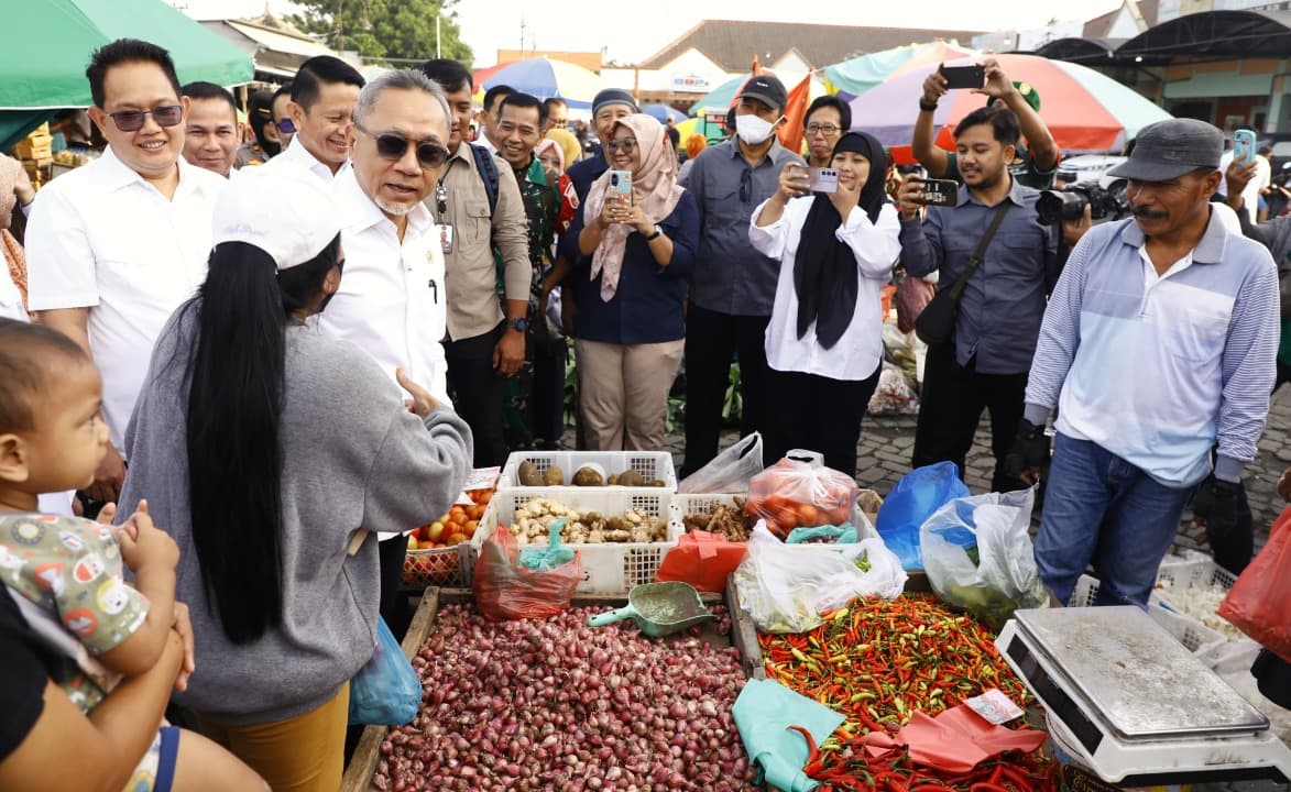Menko Pangan, Mendag dan Pj Gubernur Adhy Pastikan Harga Bahan Pokok Stabil