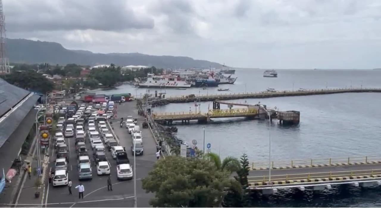 Libur Panjang, ASDP Catat 143.547 Orang Menyeberang Ke Bali Via Pelabuhan Ketapang