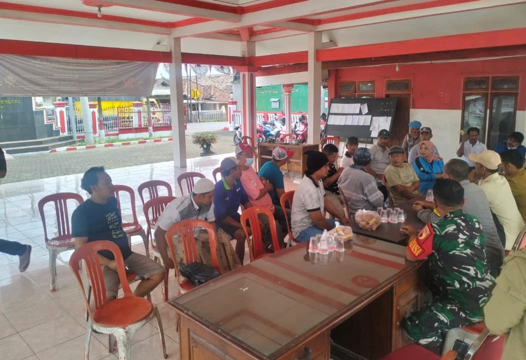 Diduga Korupsi Pajak, Warga Tuntut Kepala Dusun di Mojokerto Dipecat