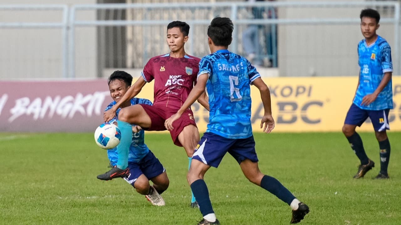 Tendangan Keras Akbar Syakira Bawa Kemenangan Persewangi