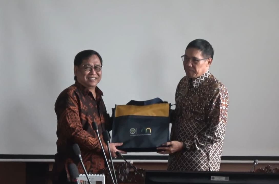 "Perkuat kerjasama, Rektor UT Sambangi UM"