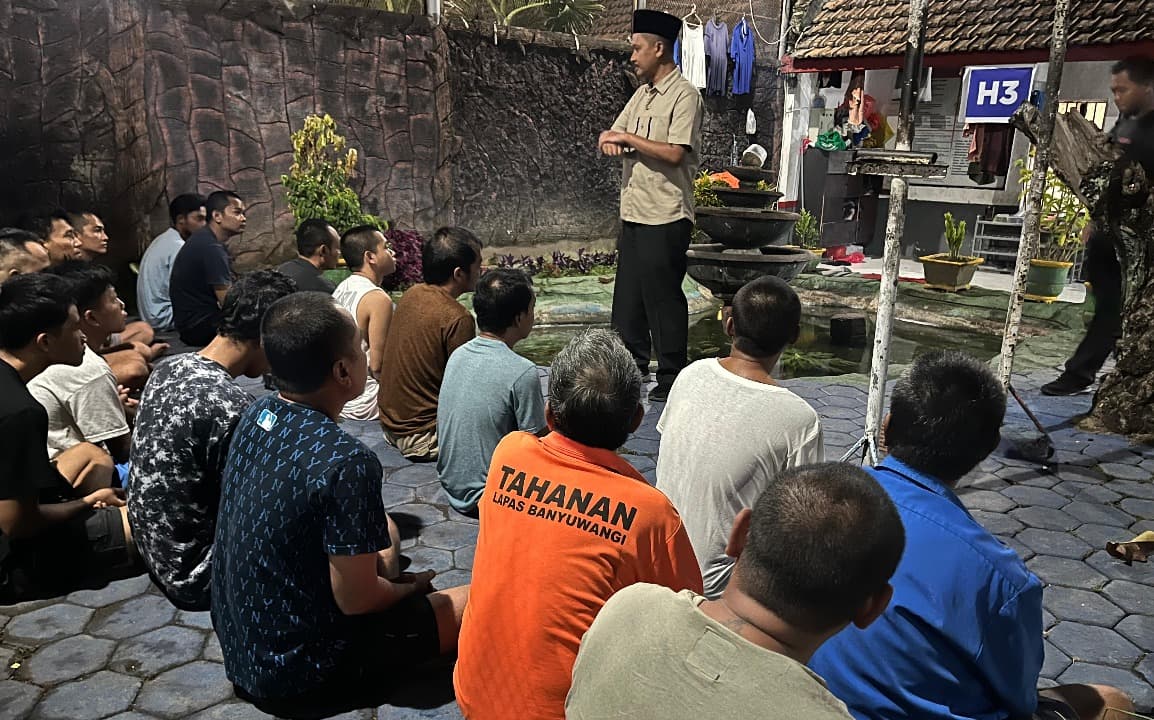 Jelang Bulan Suci Ramadhan, Lapas Banyuwangi Kembali Geledah Kamar Hunian