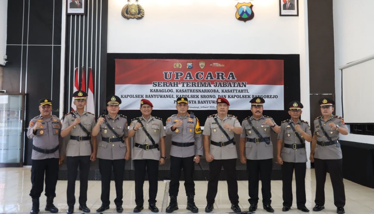 Kapolresta Banyuwangi Pimpin Serah Terima Jabatan Kabag, Kasat dan Kapolsek Jajaran