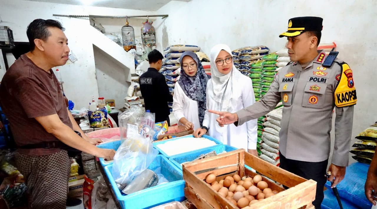 Bupati Banyuwangi Ipuk Fiestiandani Pantau Bahan-bahan Pokok, Pastikan Harga Terkenda