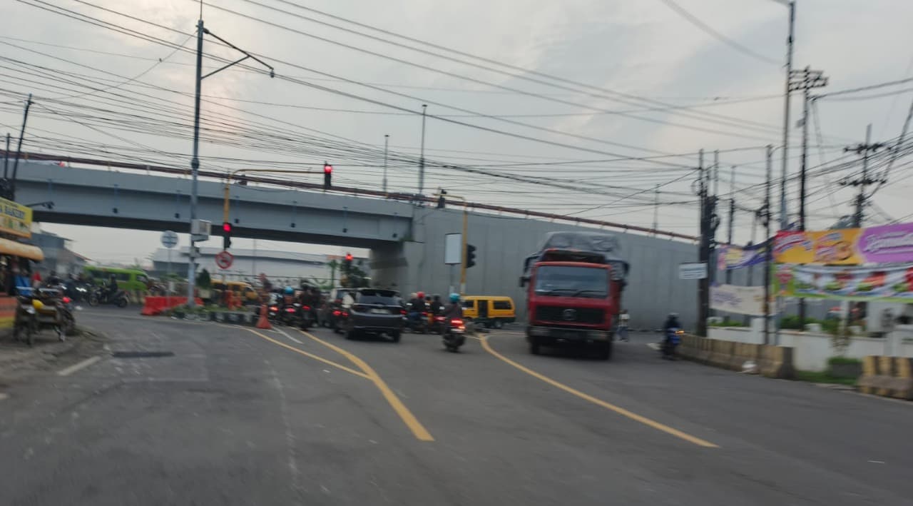 Satlantas Polres Sidoarjo Rekayasa Medaeng-Flyover Waru Satu Arah
