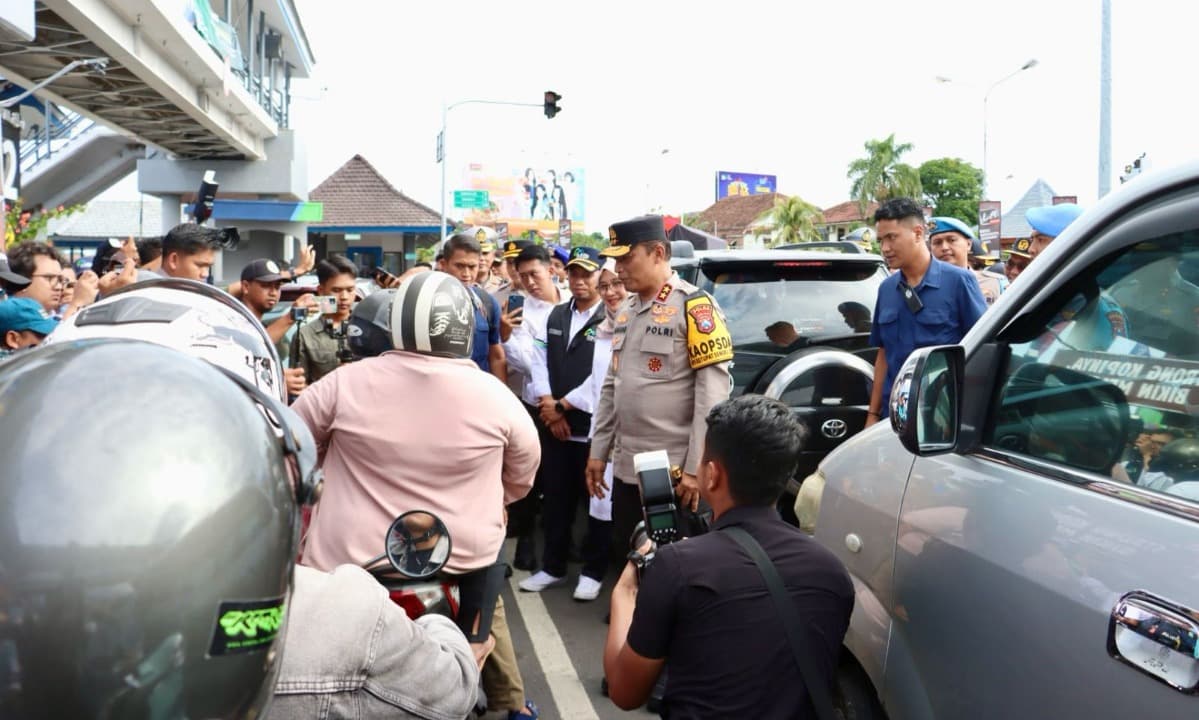 Pantau Pelabuhan ASDP Ketapang Banyuwangi, Kapolda Jatim: Arus Mudik Lancar