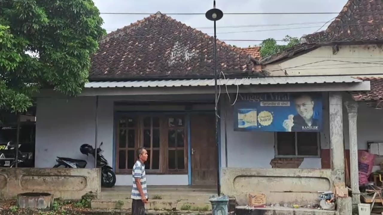 Balon Udara Tanpa Awak Nyaris Bakar Rumah Warga di Ponorogo