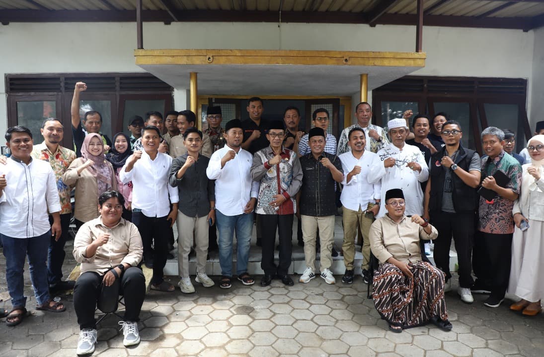 Halal Bihalal AJP Dikemas dengan Bincang Santai dengan Bupati dan Wabup Pamekasan