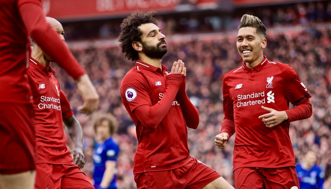 Tolak Tawaran Fantastis Klub Arab Saudi, Mo Salah bertahan di Anfield Hingga 2027