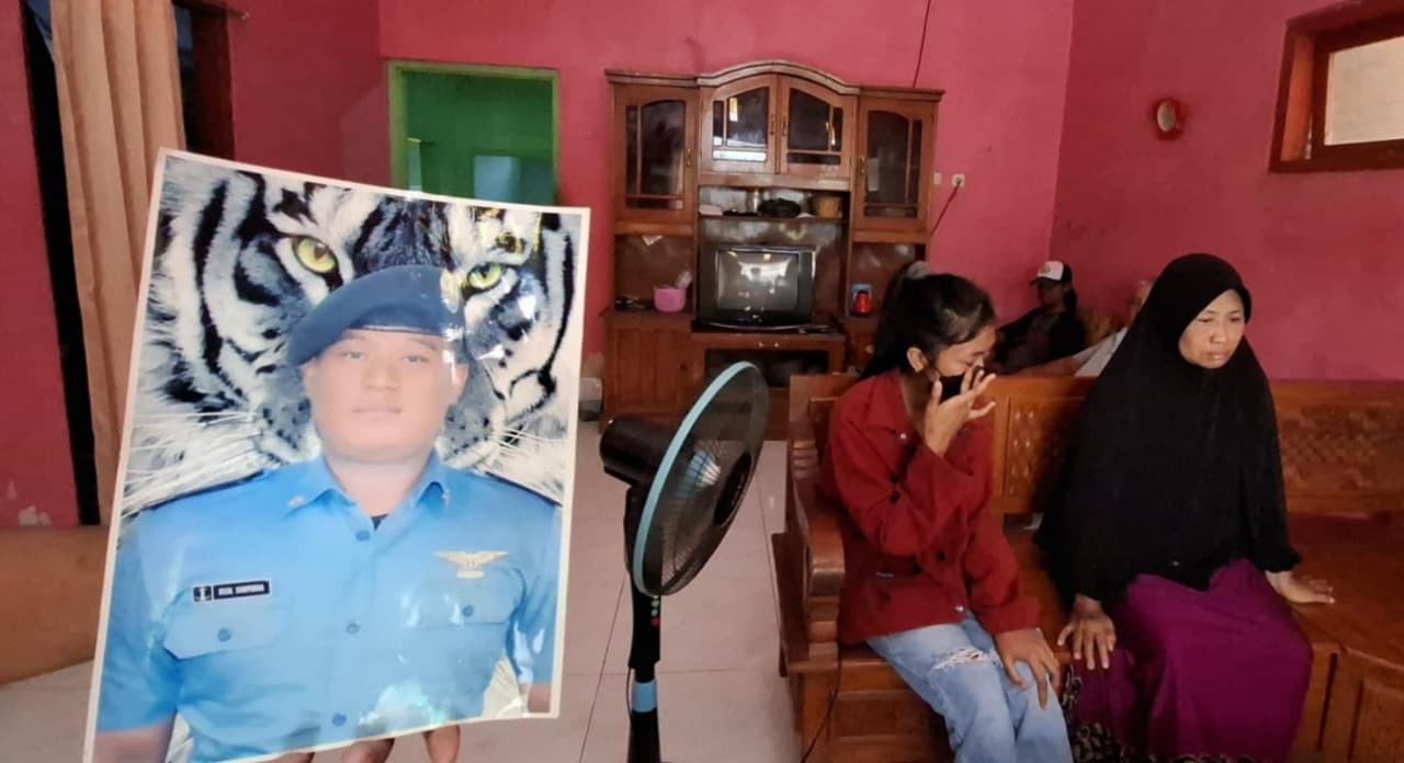 Ibu di Banyuwangi Cari Kepastian Kabar Putra Tunggalnya yang dikabarkan Meninggal Dunia di Kamboja