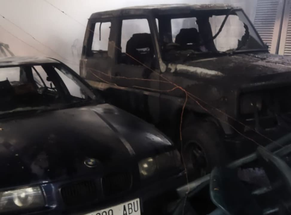 7 Mobil Mewah Terbakar di Garasi Milik Mantan Anggota DPR RI, Ini Kondisinya