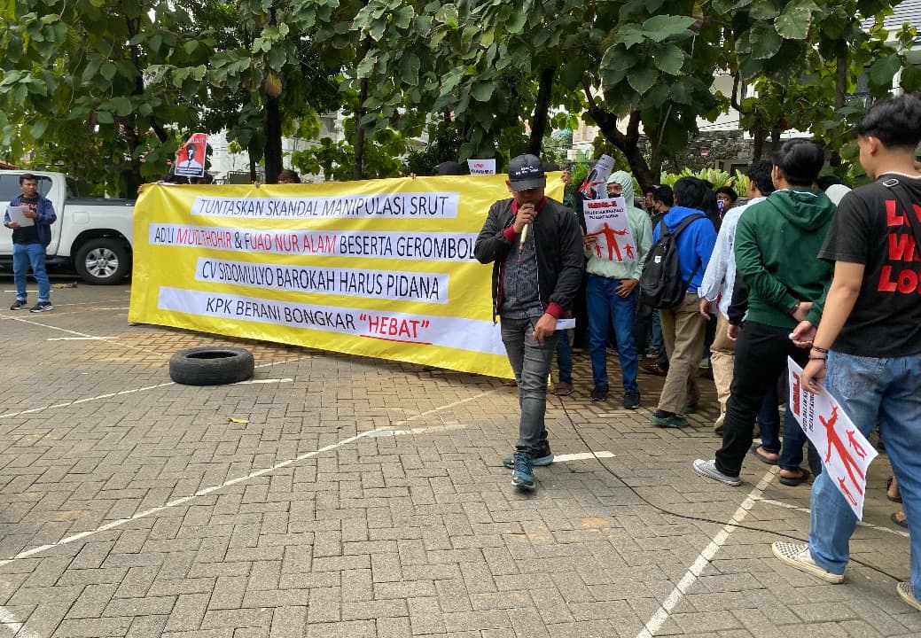 KCB Demo BPTD Kelas II Jatim, Diduga Terjadi Korupsi Penerbitan SRUT