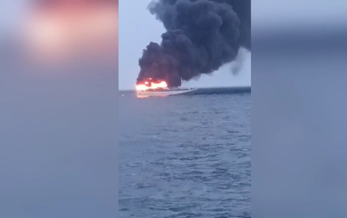 Kapal Terbakar di Laut Sapeken Sumenep, Seluruh ABK Beruntung Selamat