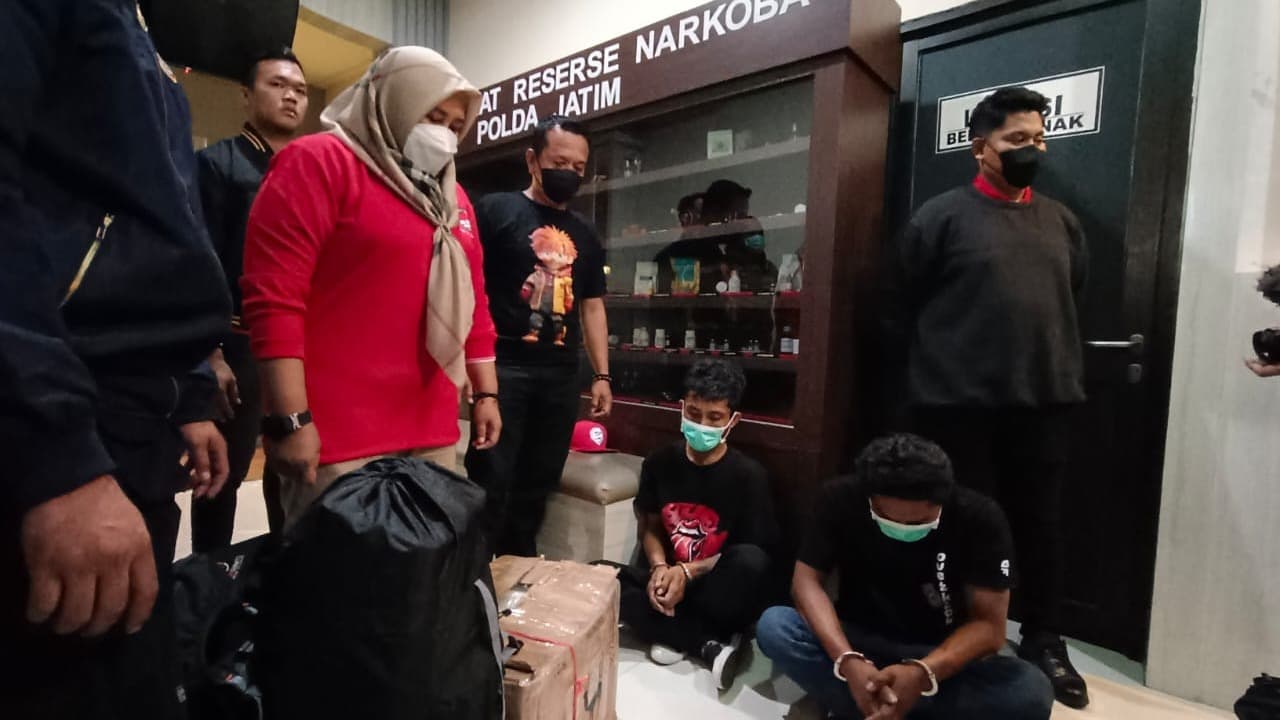 Polda Jatim Ungkap Jaringan Narkoba Internasional Asal Timur Tengah, 22 Kg Sabu Diamankan