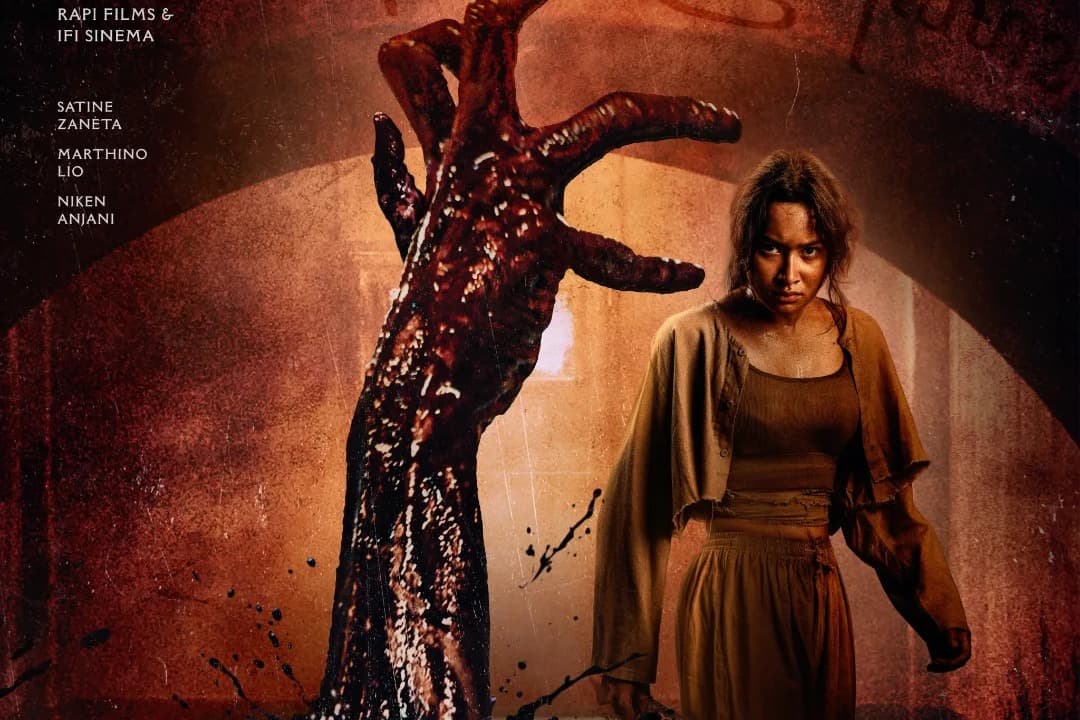 Review Film Penjagal Iblis: Dosa Turunan: Film Horror Berbumbu “Superhero” Khas Lokal