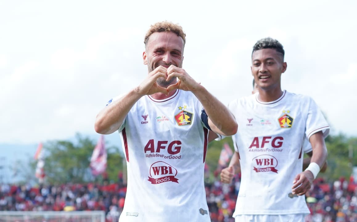 Persik Bawa Pulan Satu Poin dari Markas Semen Padang