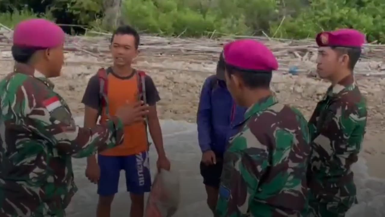 Diduga Korban Penipuan Kerja, Dua Pemuda Lompat dari Kapal Hingga Terdampar di Pulau Nusa Barung