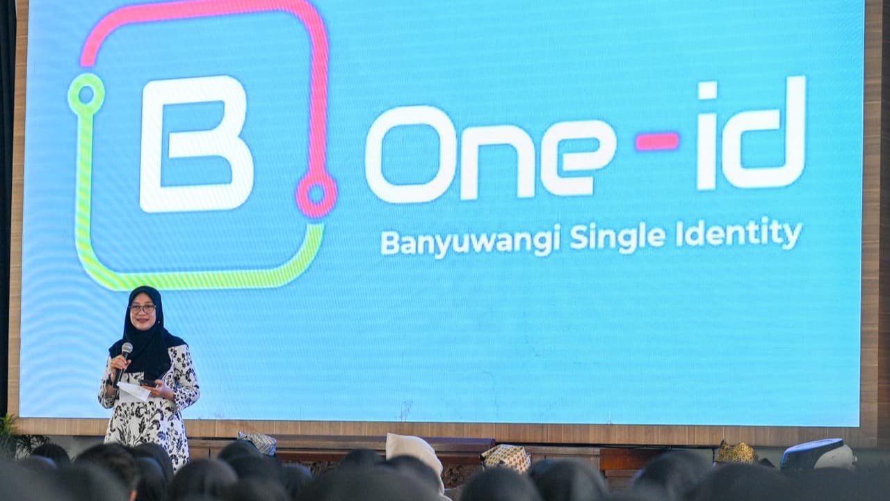 Bupati Ipuk Luncurkan Banyuwangi One Id, Akses Layanan Publik Anti Ribet Cukup Dengan NIK