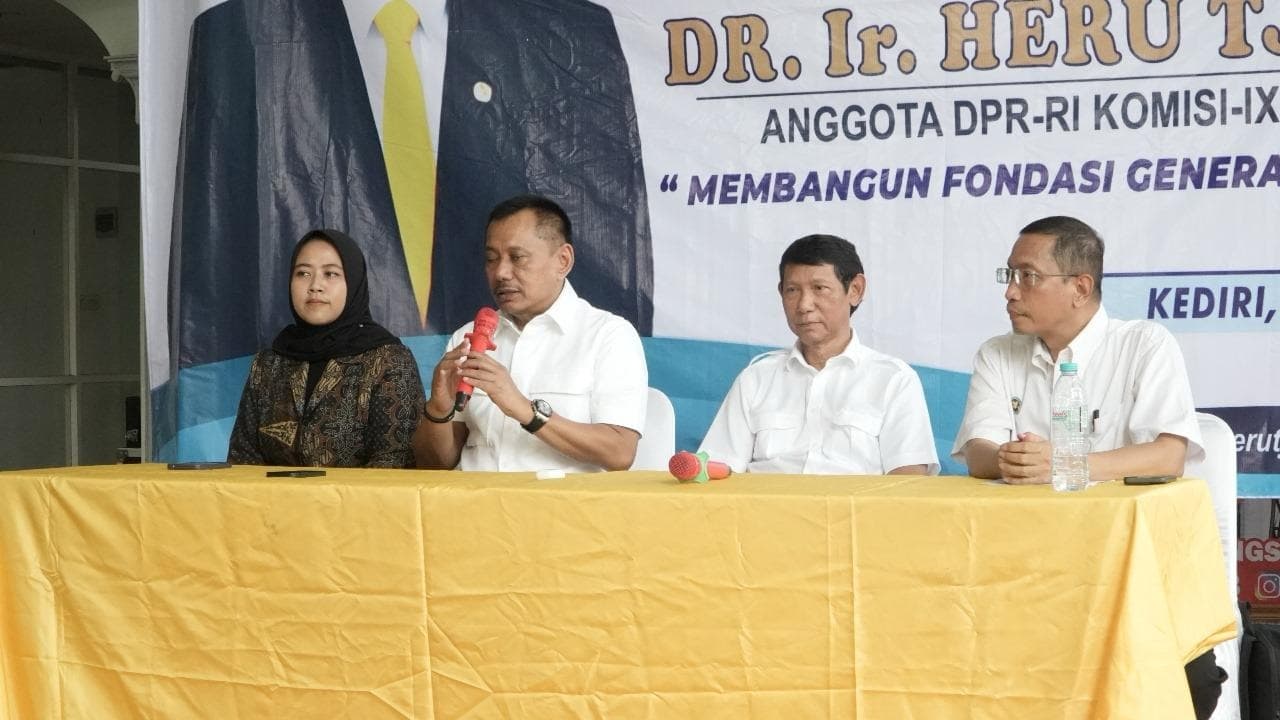 Komisi IX DPR RI Sosialisasi MBG di Kediri, Heru Tjahjono: Solusi Atasi Masalah Gizi