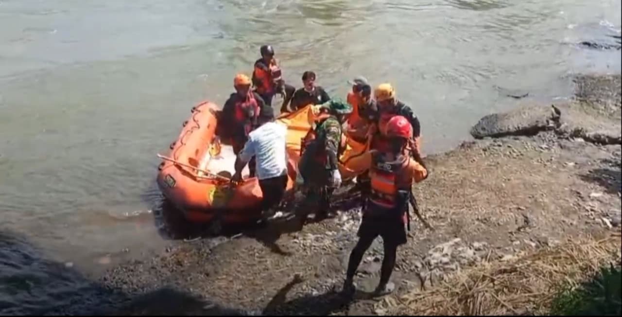 Remaja Hanyut di Sungai Brantas Blitar Ditemukan Tewas di Tulungagung