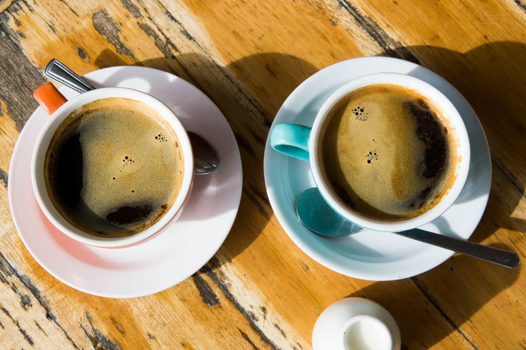 Benarkah Waktu Terbaik Minum Kopi di Pagi Hari? Begini Penjelasannya