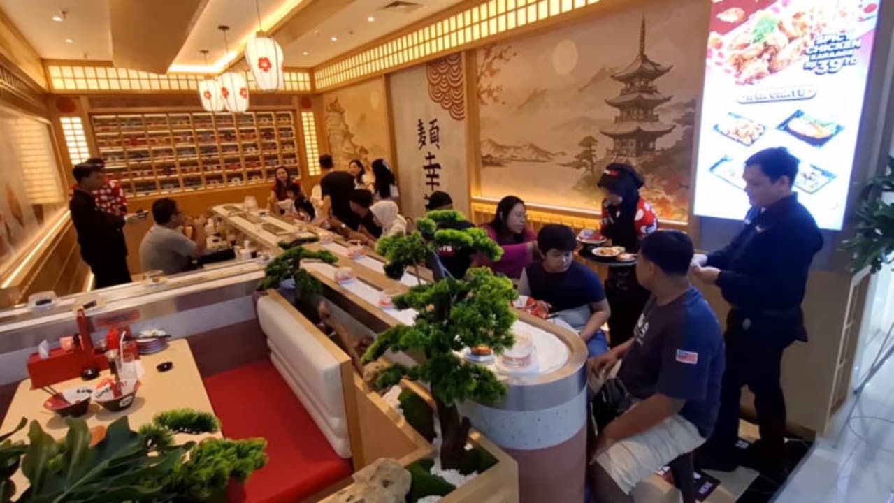 Ramenya x Sushiya Hadir di Kediri Town Square Sajikan Sensasi Kuliner Jepang Otentik